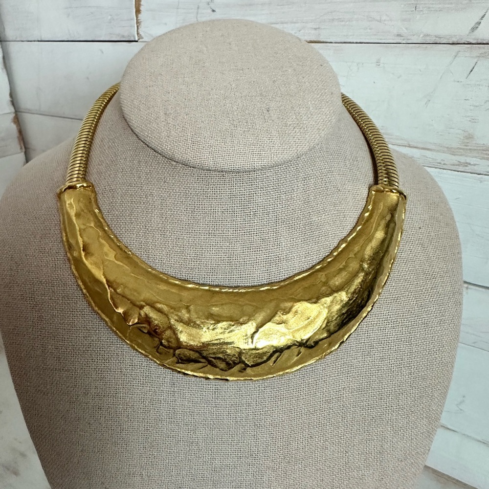 VINTAGE Gold Cleopatra Collar Omega